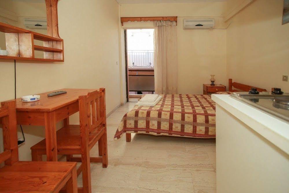 Astir Rooms Poros  Exterior foto